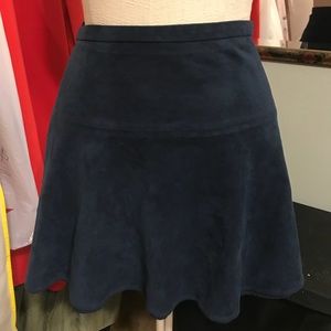 BCBG FAUX SUEDE blue skirt excellent condition